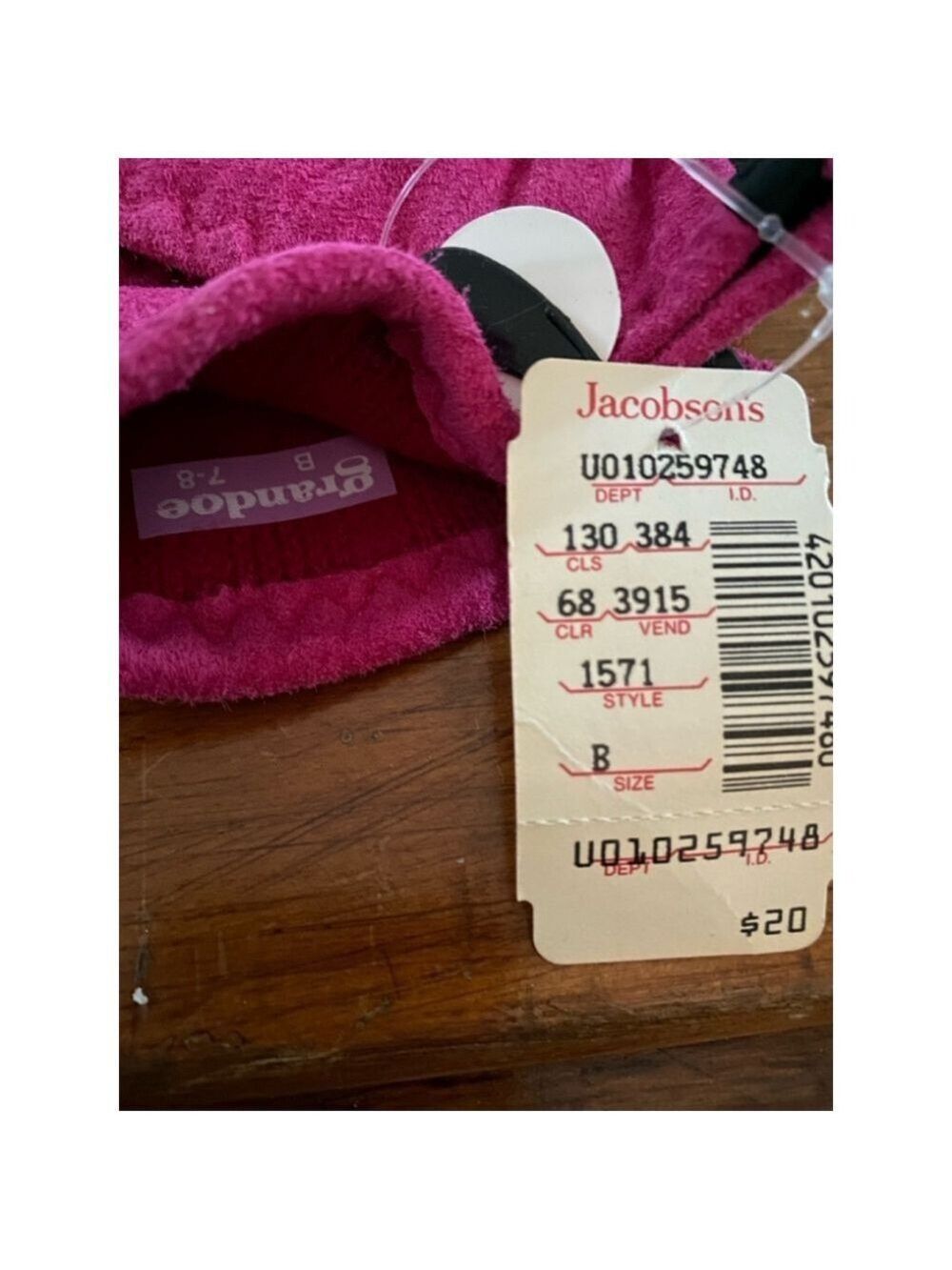 NWT women’s Grandoe Pink Gloves Size 7-8 - Picture 4 of 4